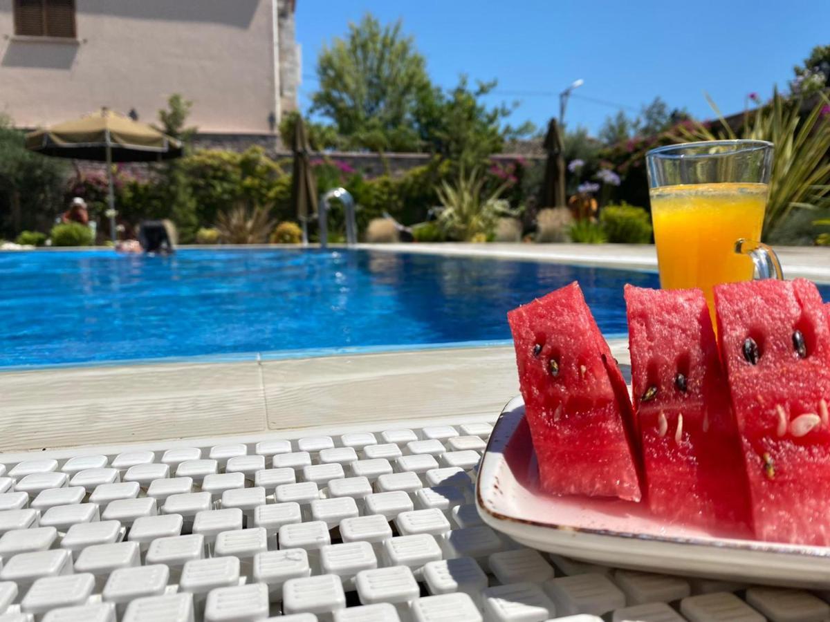 Ziyabey Konagi Hotell Ayvalı Eksteriør bilde